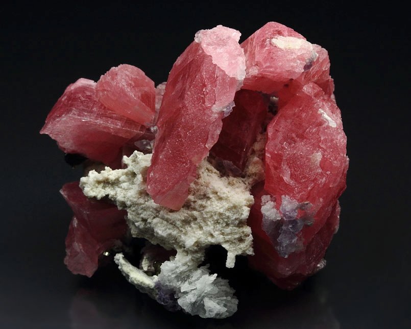 RHODOCHROSITE, FLUORITE, PYRITE