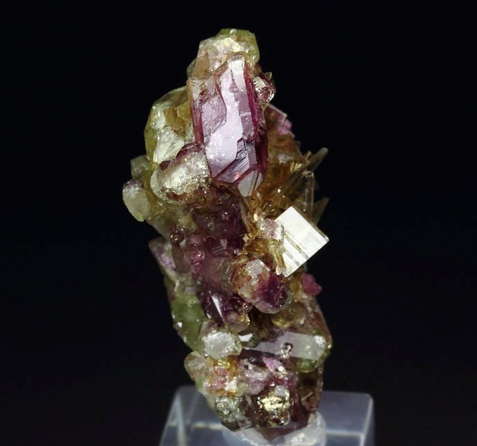 VESUVIANITE var. MANGANOAN, DIOPSIDE