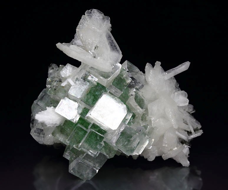 FLUORAPOPHYLLITE-(K) disco ball, STILBITE, MORDENITE 