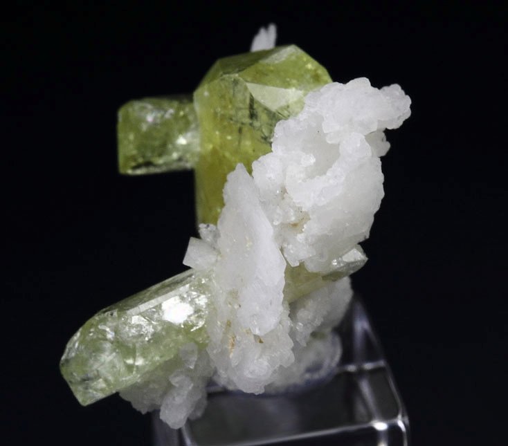 gem BRAZILIANITE, ALBITE