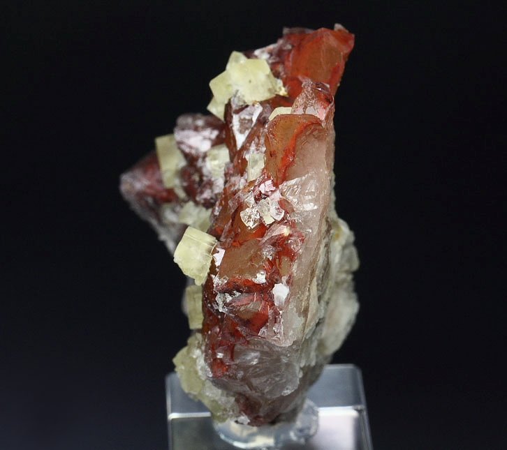 FLUORITE, QUARTZ with red HEMATITE INCLUSIONS 