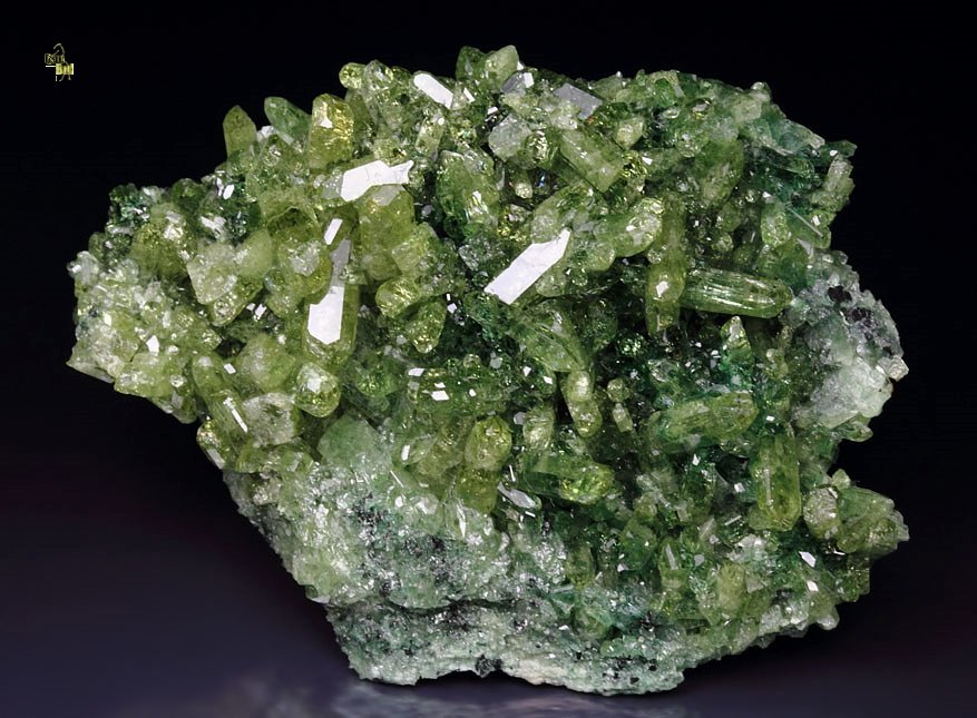 gem VESUVIANITE var. CHROMIAN bi-color