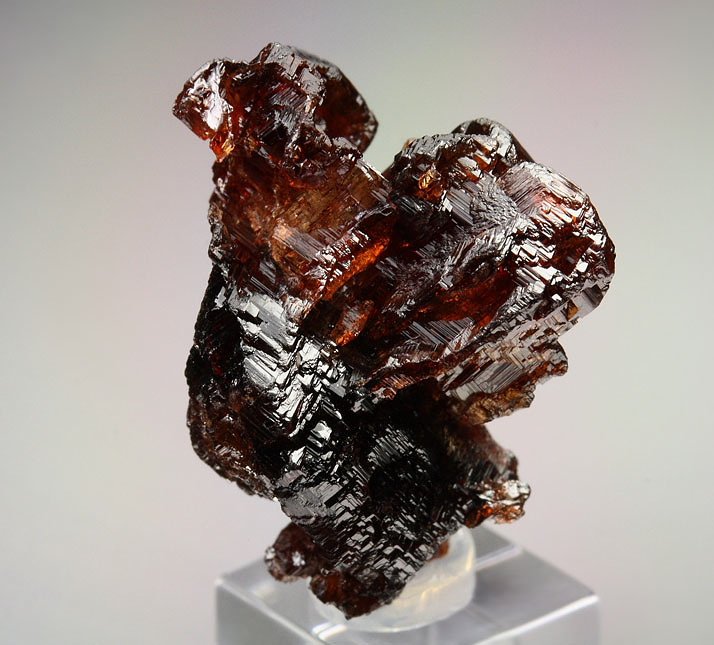 skeletal gem GARNET var. SPESSARTINE 