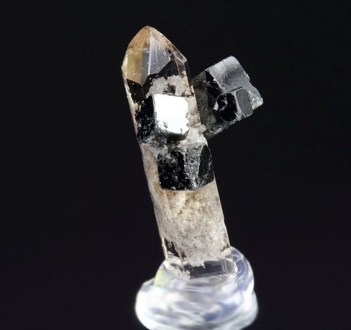 BIXBYITE, gem TOPAZ