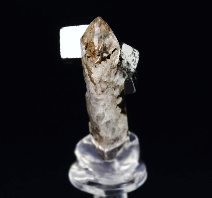 BIXBYITE, gem TOPAZ