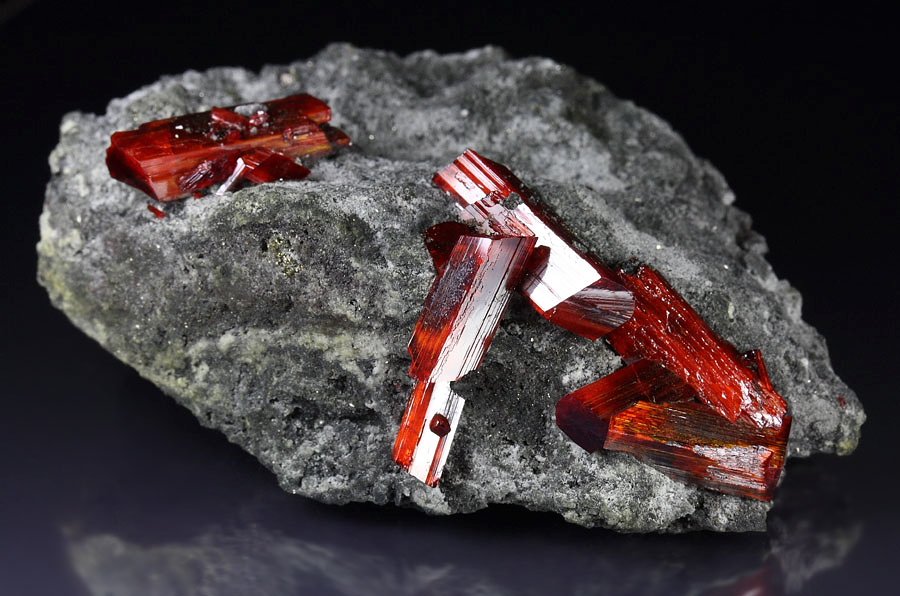 REALGAR