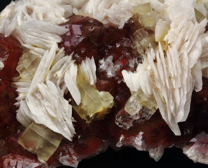 QUARTZ with red HEMATITE INCLUSIONS, FLUORITE, BARYTE