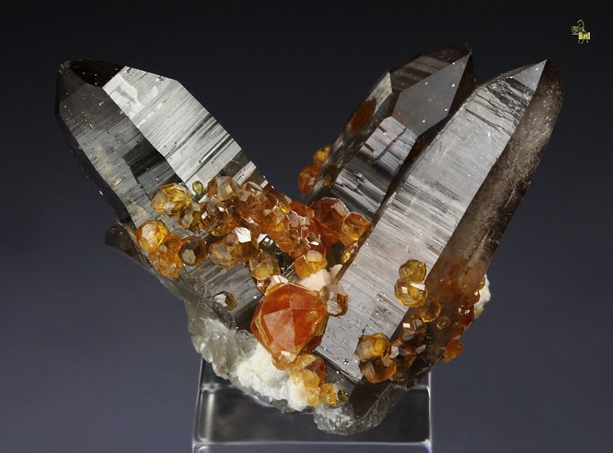 gem GARNET var. SPESSARTINE, QUARTZ var. SMOKY