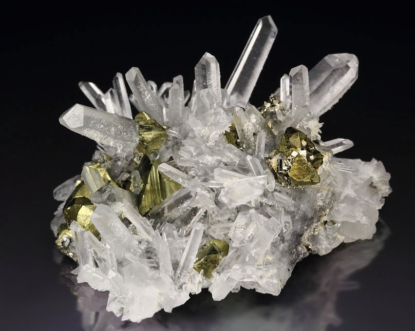 CHALCOPYRITE, PYRITE, QUARTZ