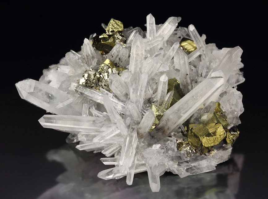 CHALCOPYRITE, PYRITE, QUARTZ