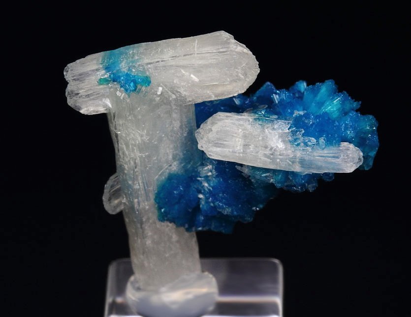 CAVANSITE, STILBITE