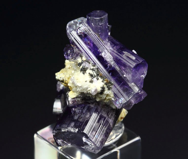 gem FLUORAPATITE bi-terminated