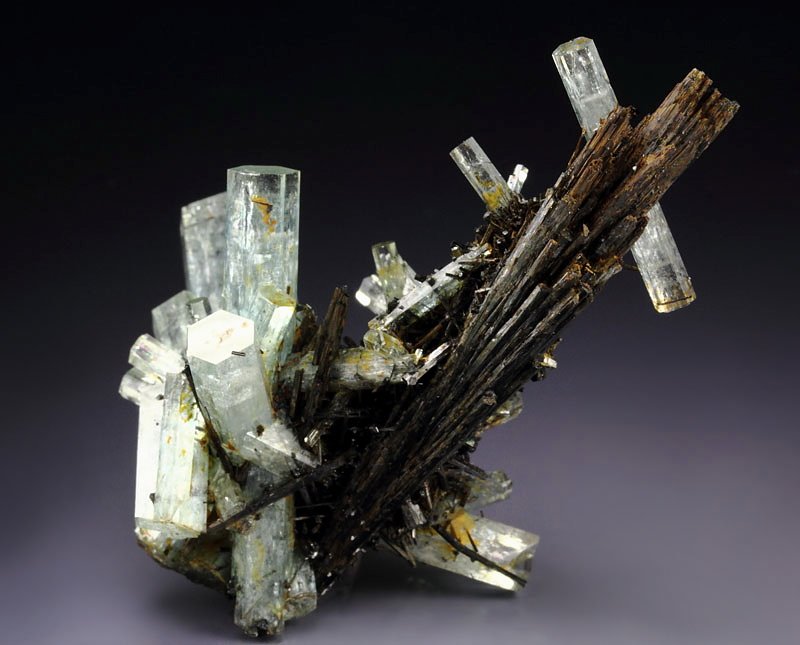 gem BERYL var. AQUAMARINE, TOURMALINE var. SCHORL