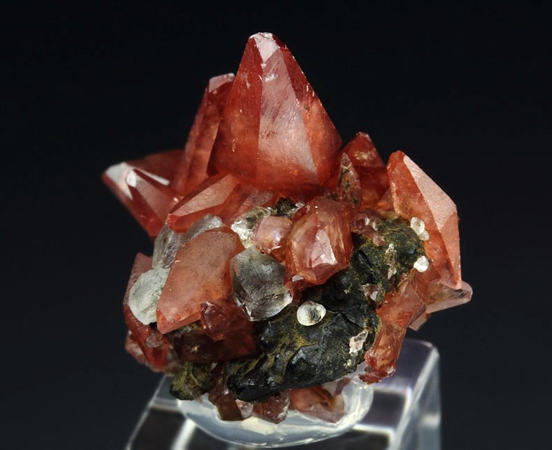 gem RHODOCHROSITE, FLUORITE