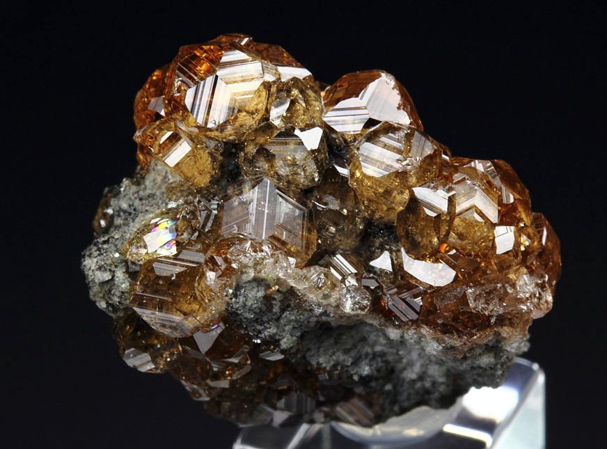 gem GARNET var. GROSSULAR