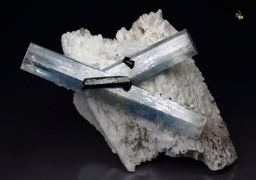 gem BERYL var. AQUAMARINE, TOURMALINE var. SCHORL, FELDSPAR