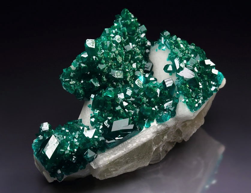 gemmy DIOPTASE, CALCITE