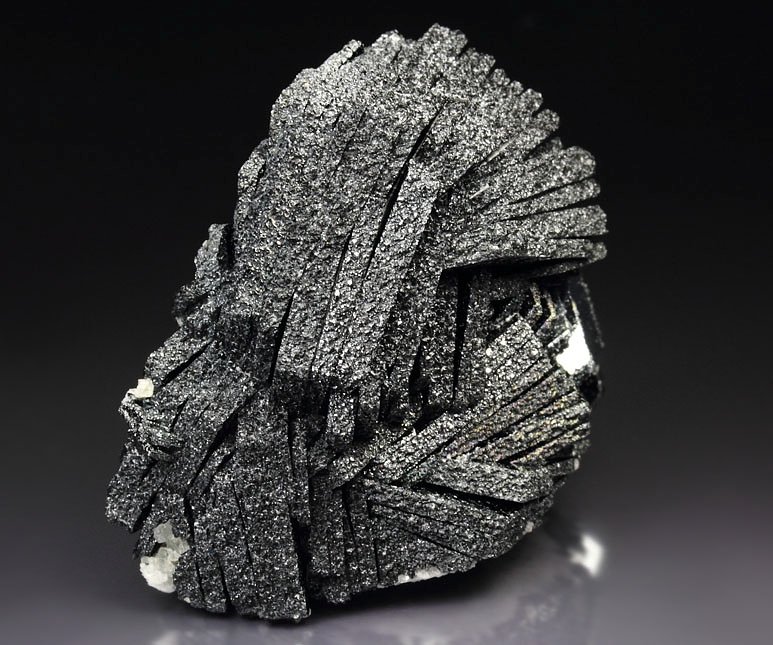 HEMATITE var. IRON ROSE