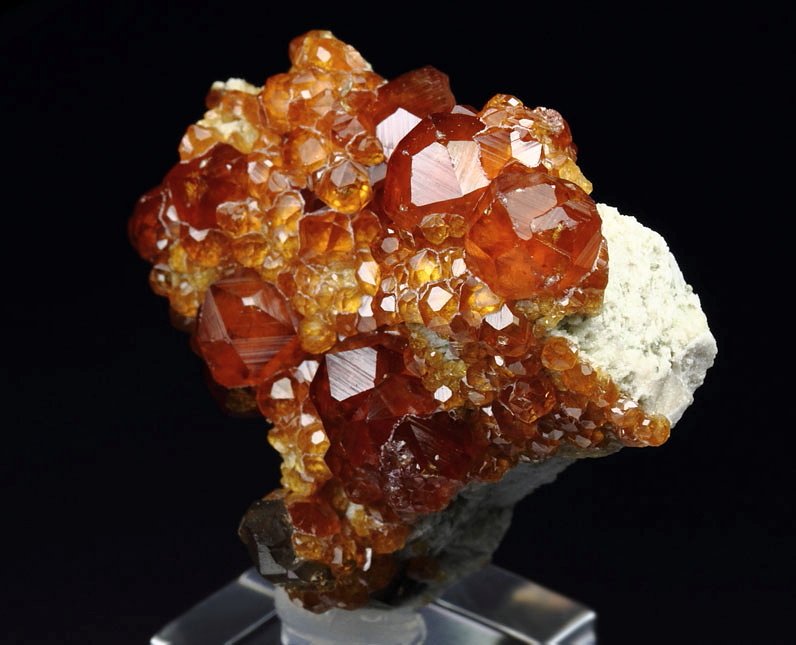 gem GARNET var. SPESSARTINE, QUARTZ var. SMOKY