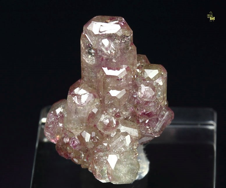 gem VESUVIANITE with RASPBERRY CAPS 