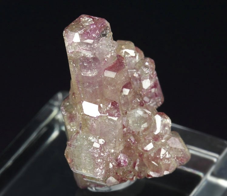 gem VESUVIANITE with RASPBERRY CAPS 