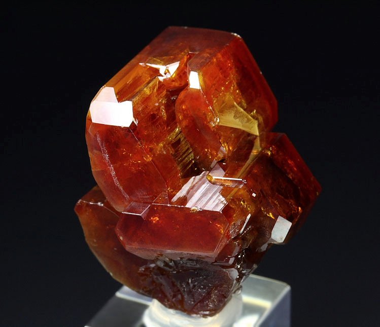 gemmy skeletal VANADINITE