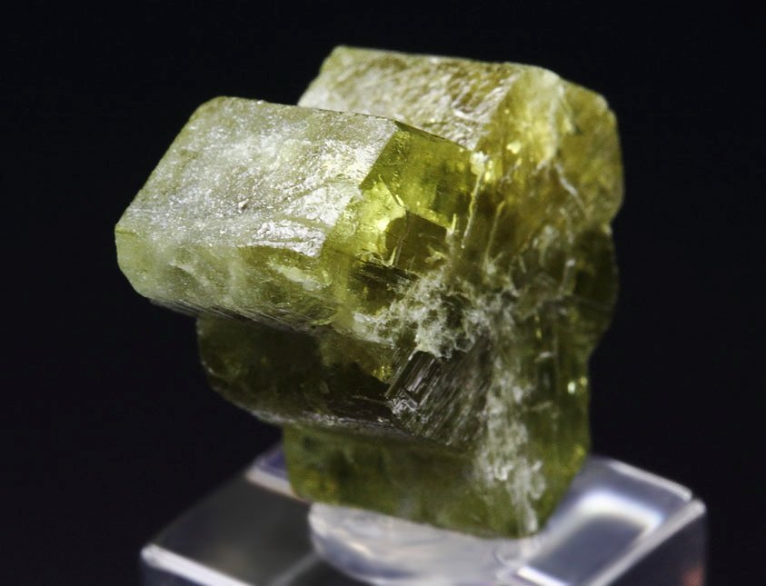 gemmy CHRYSOBERYL twinned