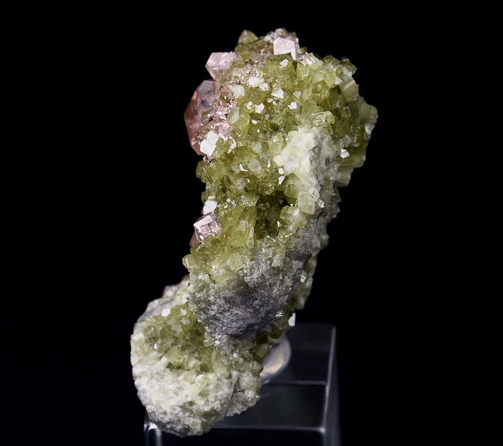 gem PINK GARNET var. GROSSULAR, DIOPSIDE