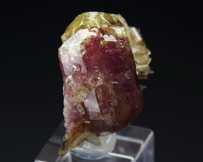 gemmy VESUVIANITE bi-terminated, DIOPSIDE