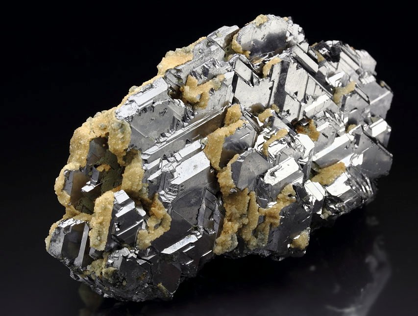 GALENA - SPINEL LAW TWIN, CALCITE