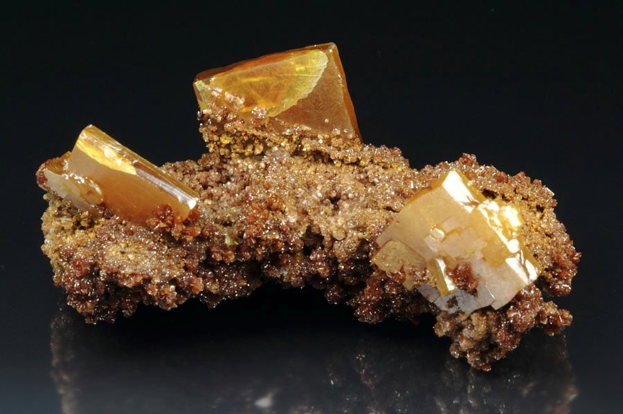 WULFENITE