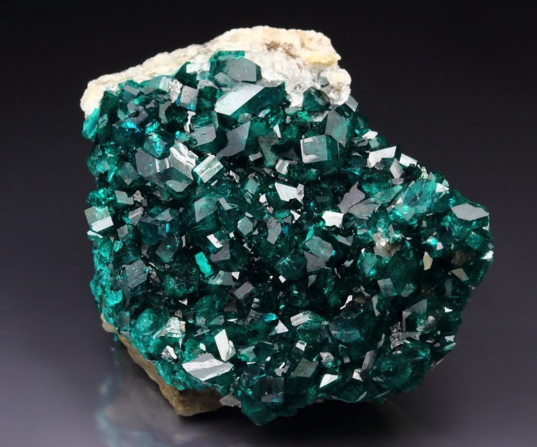 gem DIOPTASE