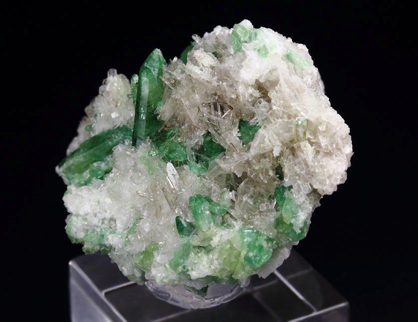 gem VESUVIANITE var. CHROMIAN, DIOPSIDE