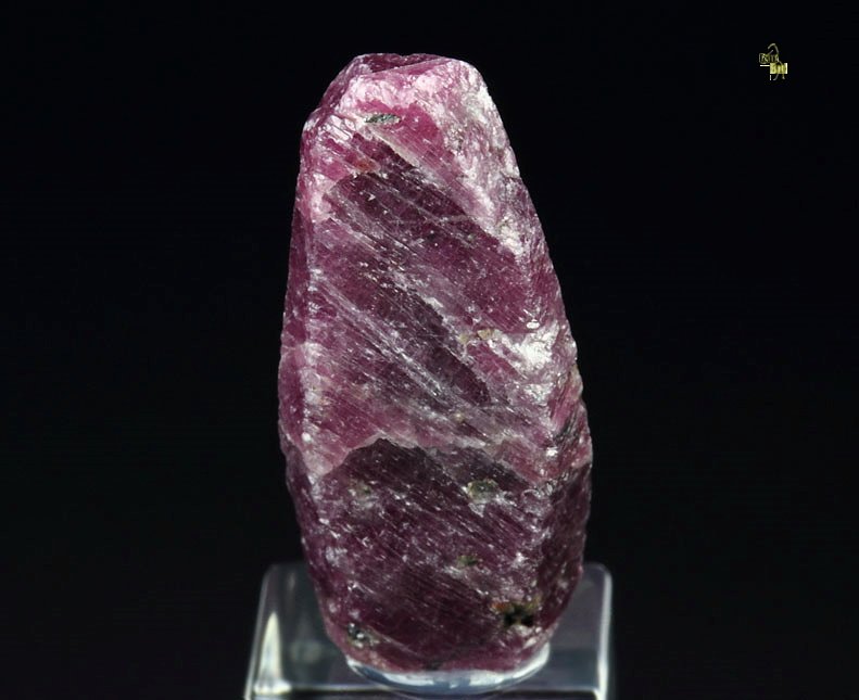 CORUNDUM var. RUBY