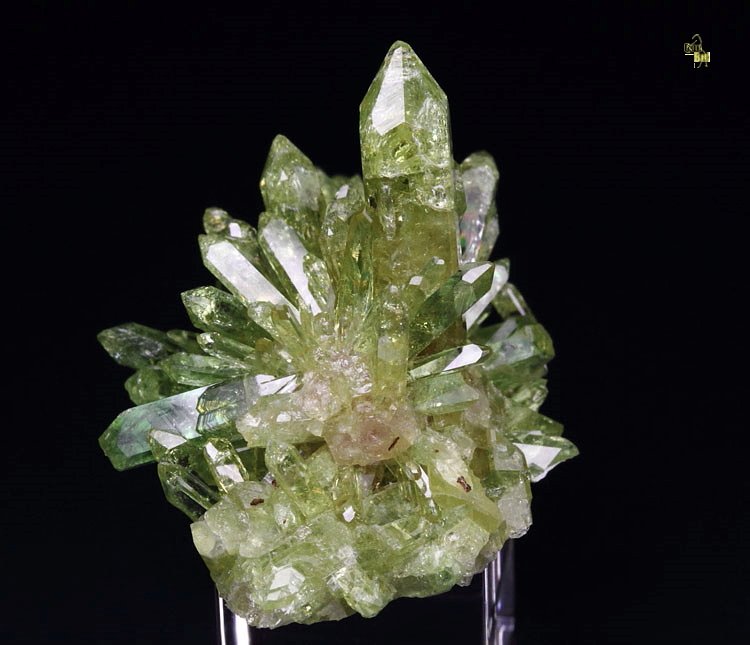 gem VESUVIANITE 