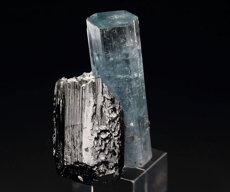 gem BERYL var. AQUAMARINE, TOURMALINE var. SCHORL