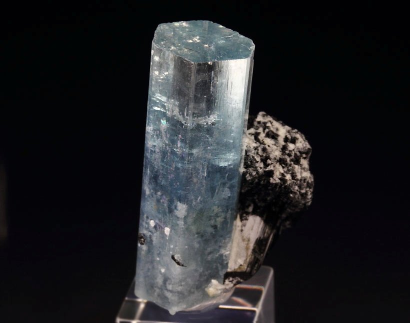 gem BERYL var. AQUAMARINE, TOURMALINE var. SCHORL