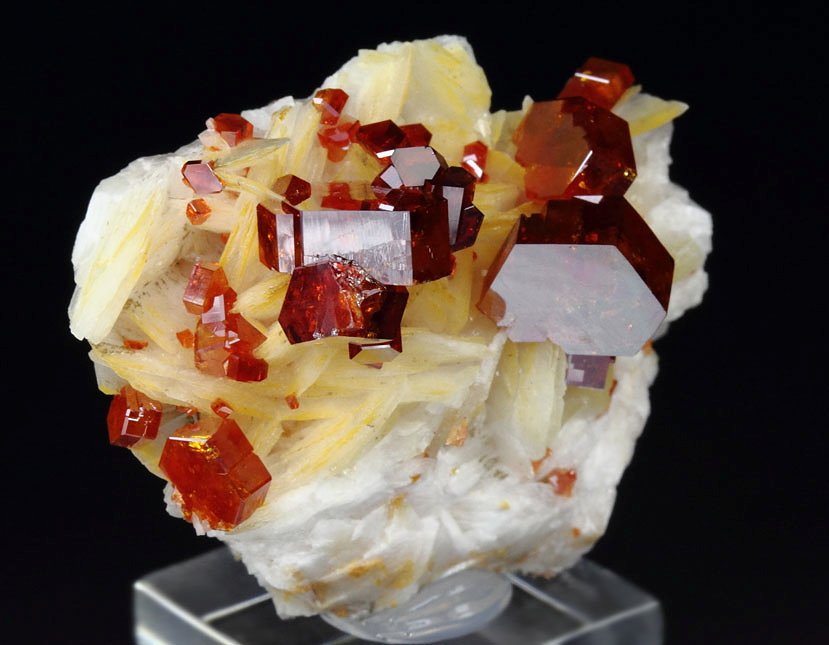 gemmy VANADINITE, BARYTE