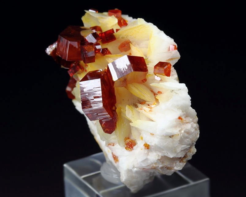 gemmy VANADINITE, BARYTE