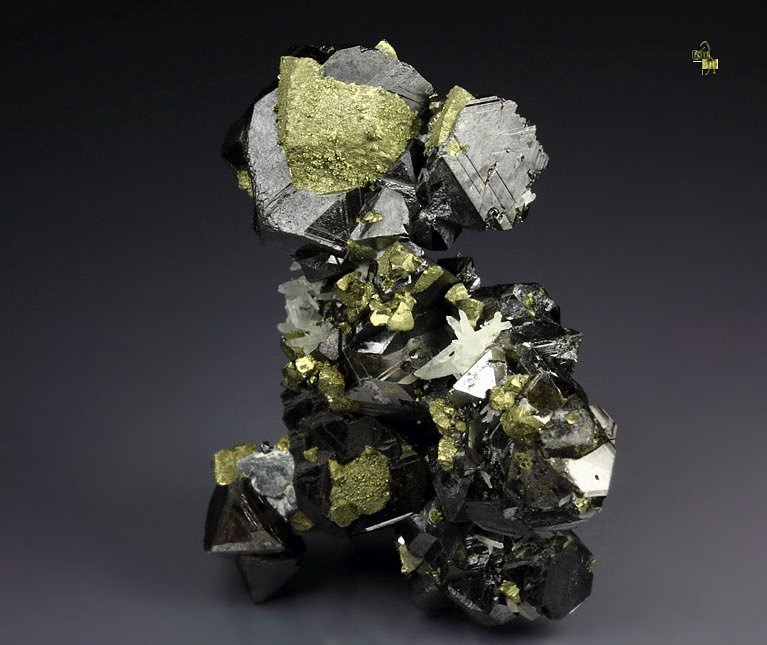 CHALCOPYRITE, SPHALERITE octahedrons, QUARTZ, PYRITE