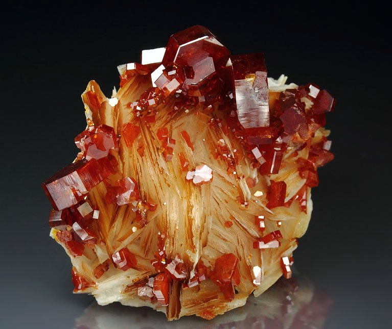 gemmy VANADINITE, BARYTE