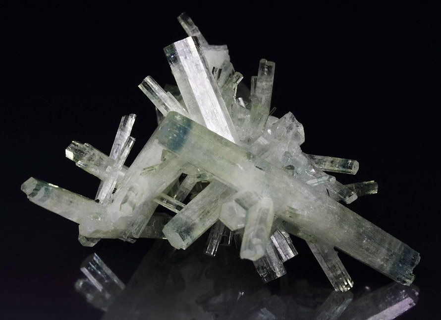 gem bi-color BERYL var. AQUAMARINE bi-terminated, TOURMALINE var. SCHORL