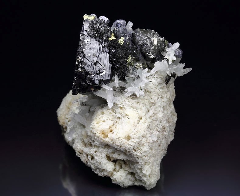 SPHALERITE tetrahedron, skeletal GALENA, CHALCOPYRITE, bi-terminated QUARTZ