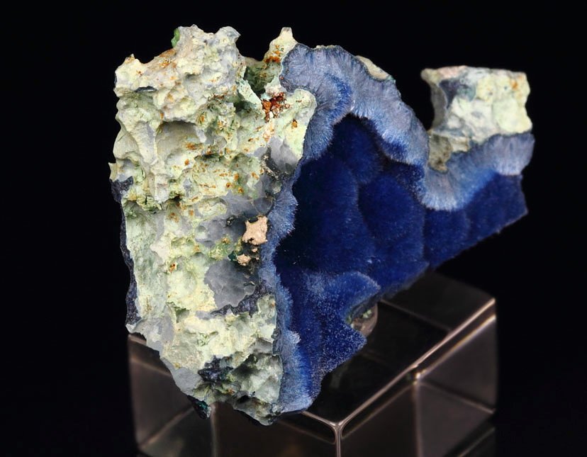 SHATTUCKITE