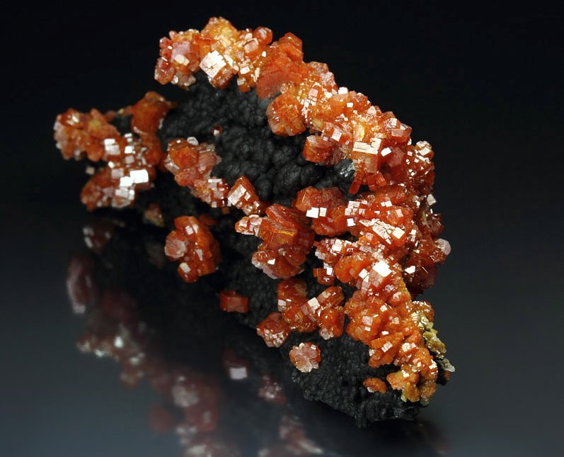 VANADINITE, GOETHITE