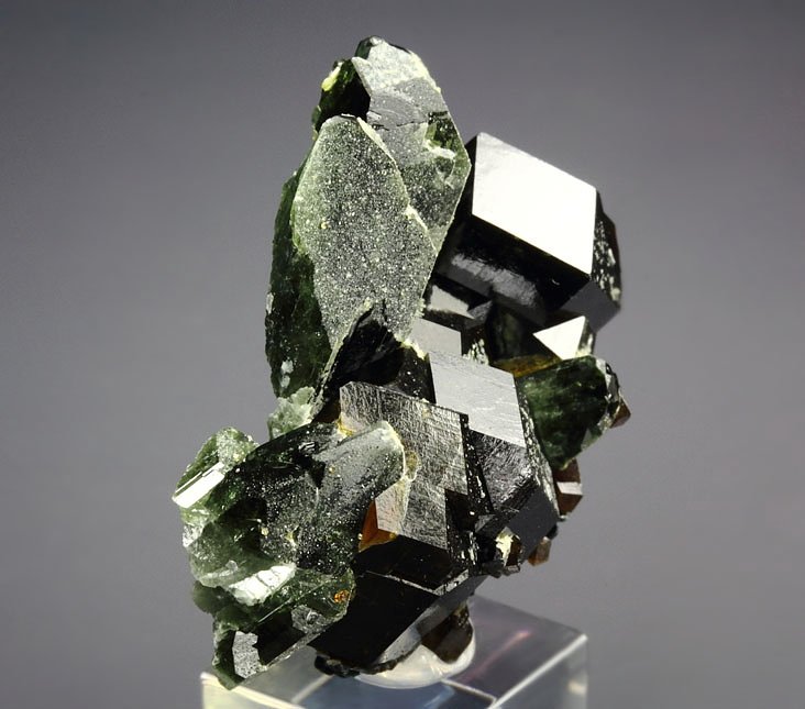 GARNET var. ANDRADITE, DIOPSIDE