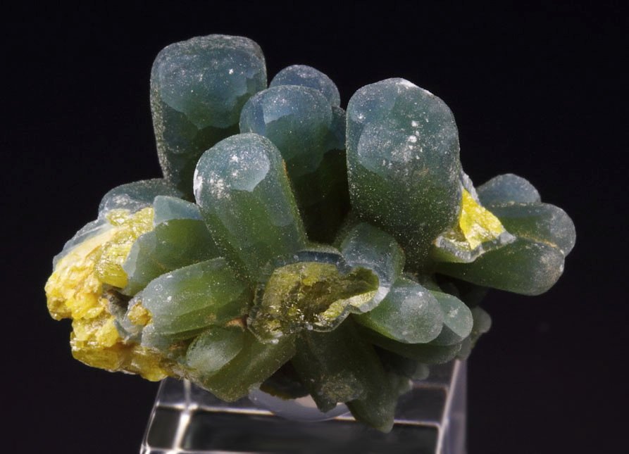 PLUMBOGUMMITE, PYROMORPHITE