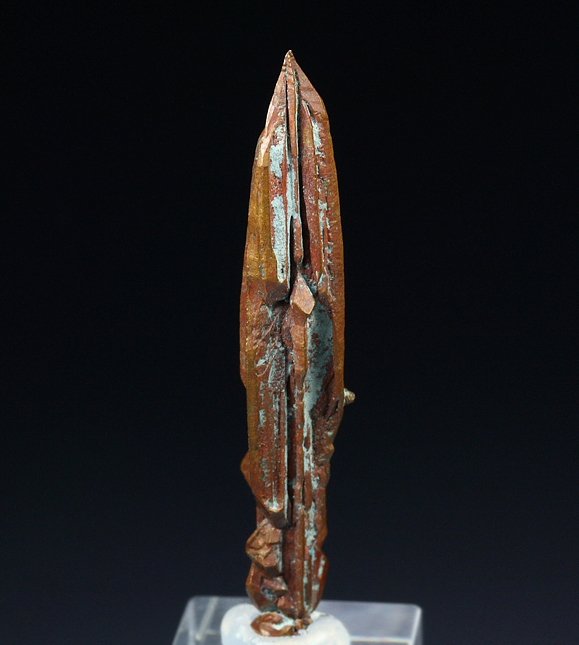 spinel-twinned COPPER - floater