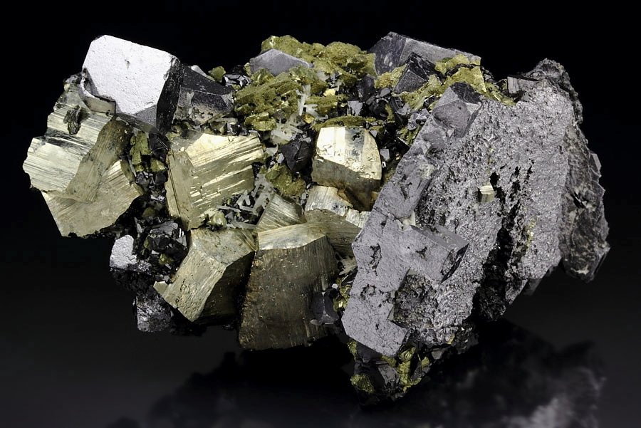 skeletal GALENA, PYRITE, CHALCOPYRITE, SPHALERITE