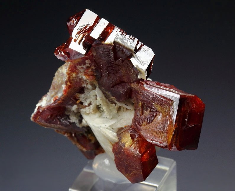 skeletal VANADINITE, BARYTE